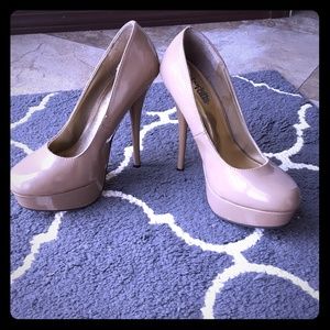 Women's Heels Size 6